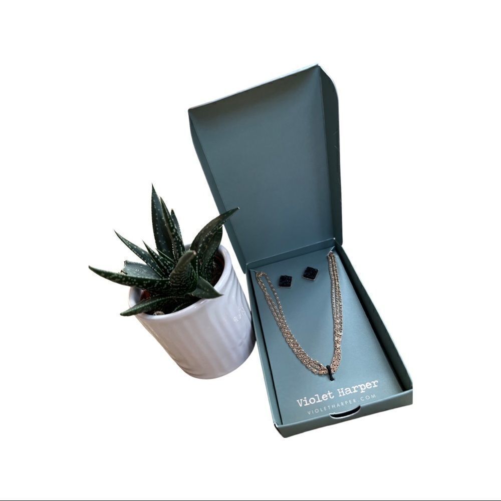 Violet Harper Isla Layered Necklace & Black Druzy Earring Set - New in Box - Picture 2 of 7